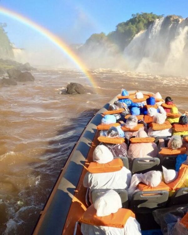 WOW Club travellers at the Iguazu Falls